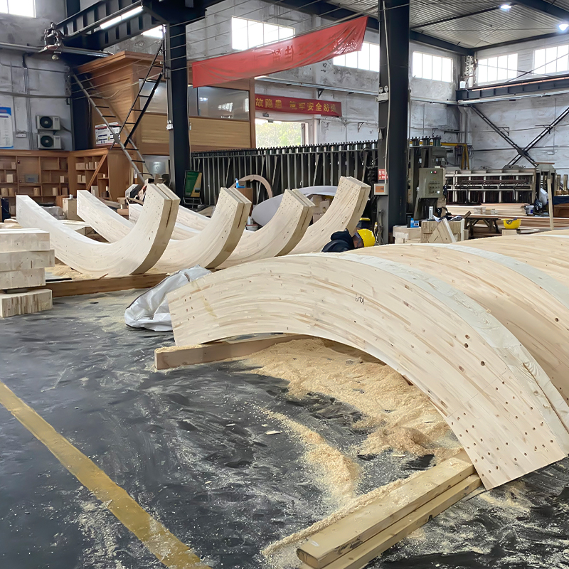 Glulam Curvo de Pinho