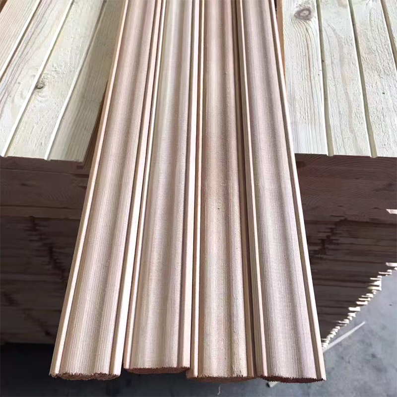 Moldura de coroa em cedro vermelho ocidental